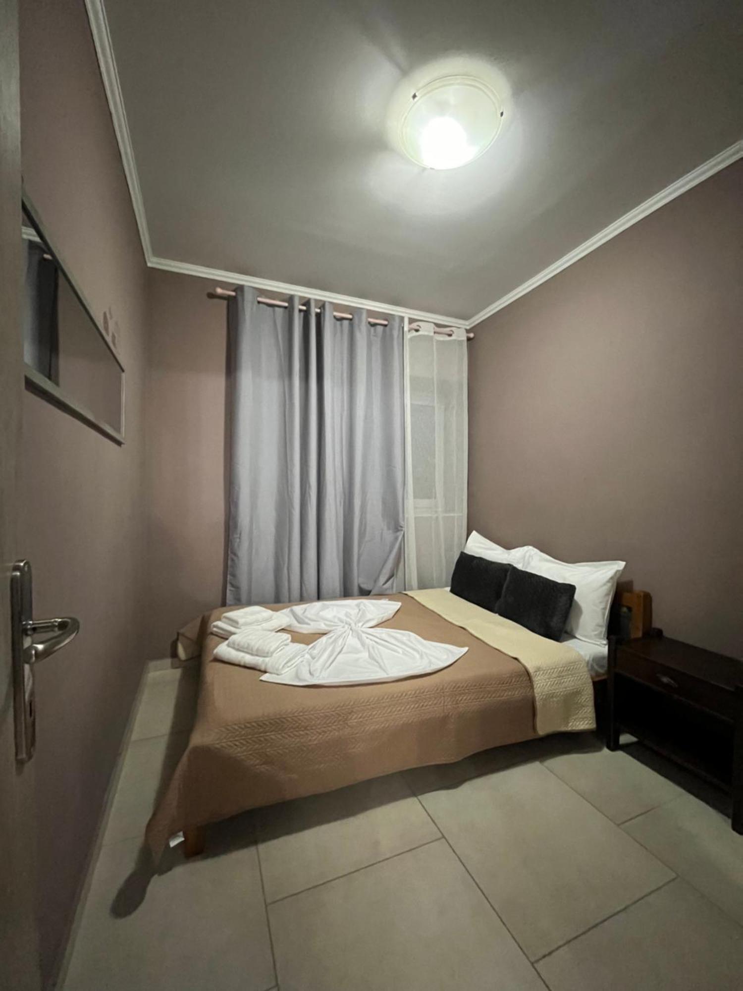 Pandeklare Apartment พริโนส ภายนอก รูปภาพ
